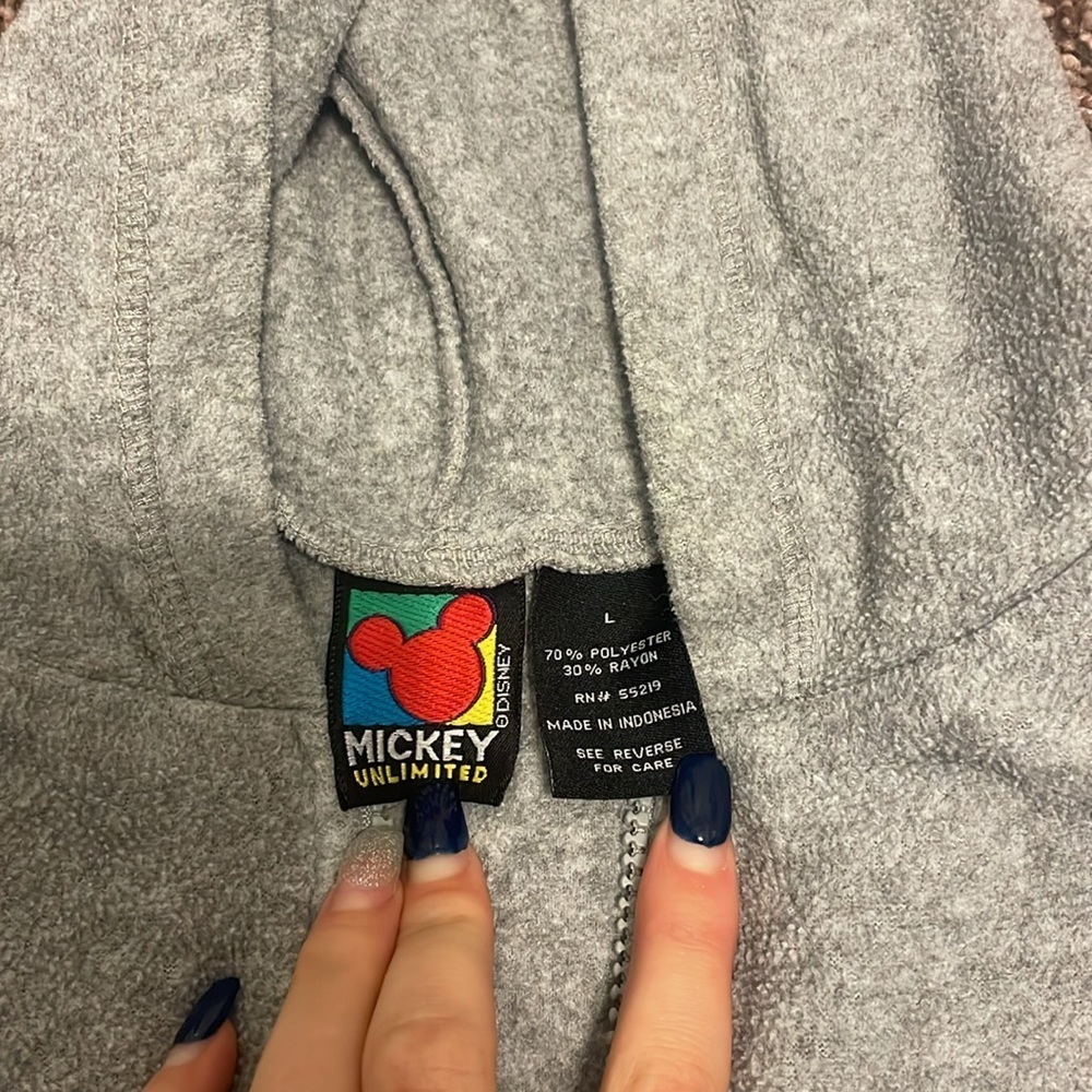 Mickey 1/4 zip - Picture 3 of 3